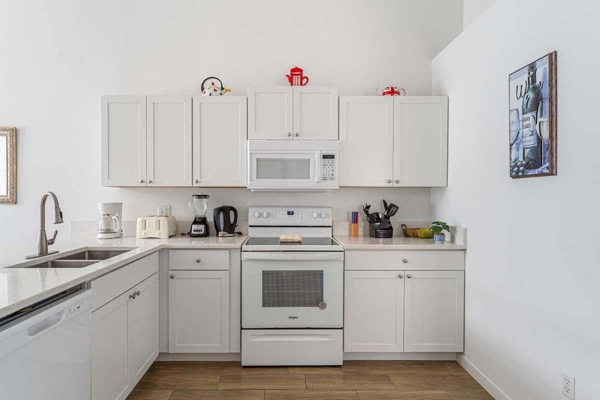 4 Bedroom No Carpet Just Remodeled Unit Sr1205 Kissimmee Exterior foto
